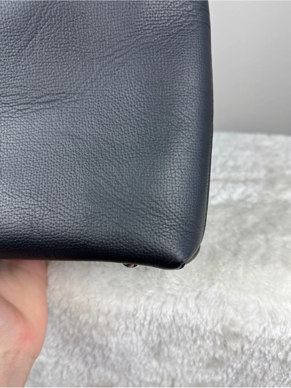 Burberry Banner Medium Black sea and Green Leather Tote Bag